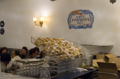 Lisbonne 30 avril 2017 Belèm, Antica Confeitaria de Belèm où se fabriquent chaque jour des milliers de Pasteis de Belèm.