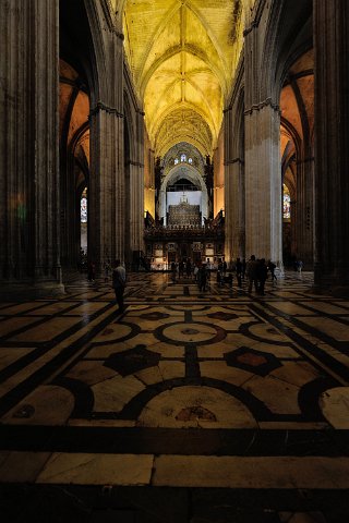 F2012___18327 Seville, Cathedrale et Giralda
