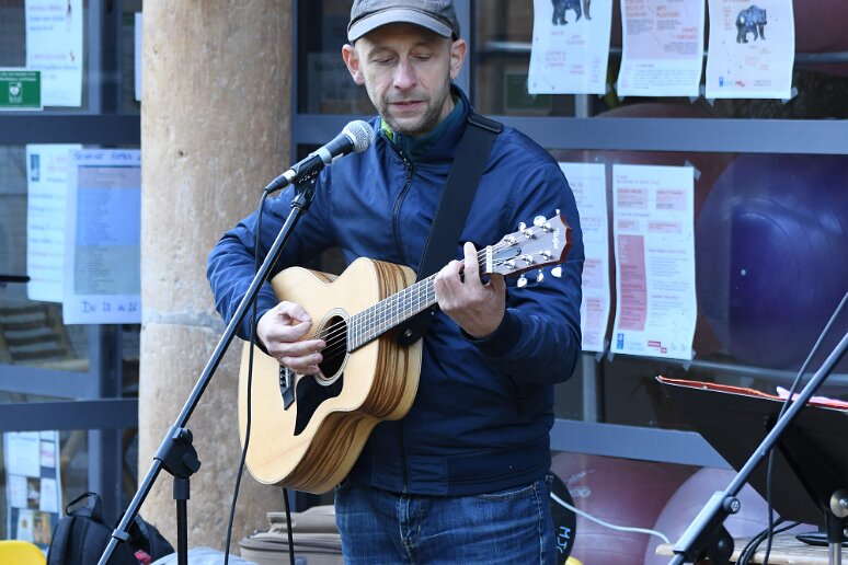 ERIC MJC 20250924 (3)