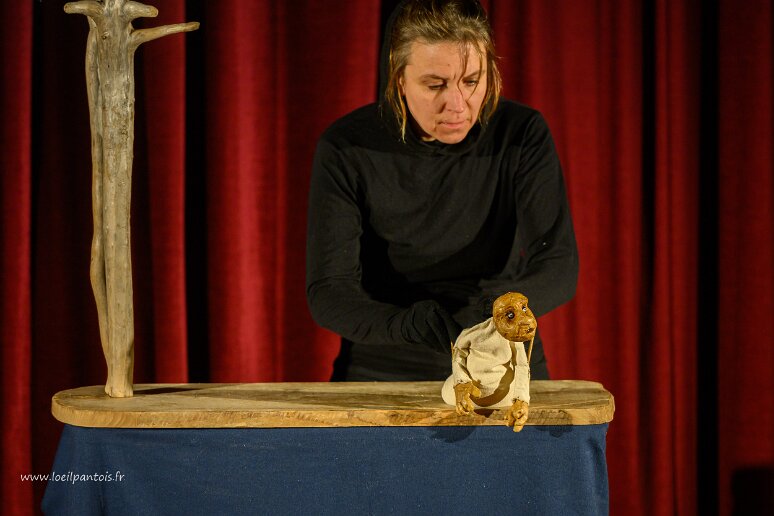 20251210__32486 Cumulus, un spectacle de la fichue compagnie de, et avec Chloé Gil