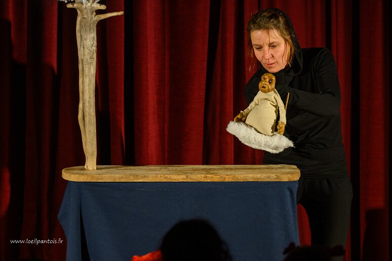 20251210__32595 Cumulus, un spectacle de la fichue compagnie de, et avec Chloé Gil