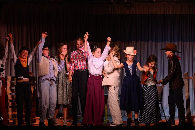 Kids City Adaptation d’Edouard Honegger, d’après le film de Djamel Bensalah, Mise en scène Edouard Honegger avec le groupe CM1-CM2...