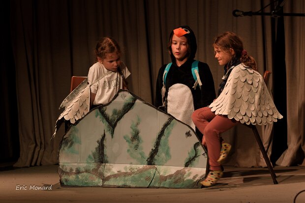 Soirées théâtre 2025 3 soirées pour présenter les travaux des 7 troupes de la MJC (les photos seront mises en ligne au fur et à mesure de...