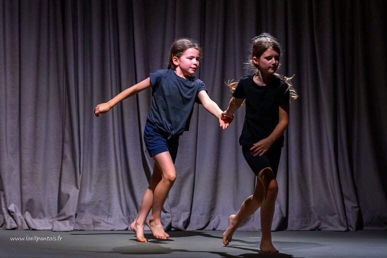 20260620__37787 MJC Fontaines Saint Martin, spectacle de fin d'année, ateliers danse 1 et 2 du mercredi matin, animés par Heloise Pedrinelli