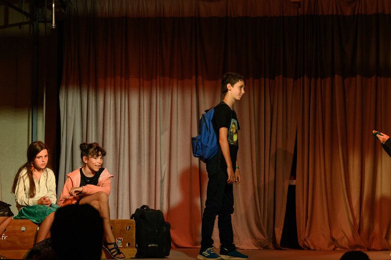 20260530__35886 Groupe CM1 CM2: Sans les parents, pièce de Patrick Mermaz