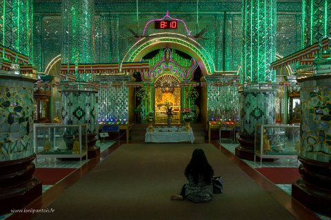 20191119__00164-116 Kaunghmudaw Pagoda, construite en 1636 sous le règne du roi Thalun pour accueillir quelques reliques du bouddha entre autre une dent inférieure gauche et 11...