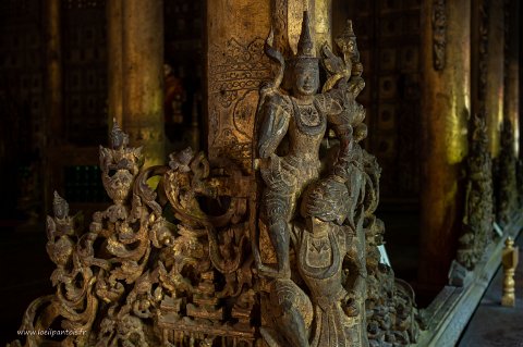 20191118__00207-38 Shwe nandaw kyaung, sculptures intérieures, scènes de divers Jataka (contes des vies antérieures du bouddha)