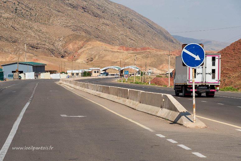 20230531__00700-151 Le poste de controle d'entrée dans la province de Sourkhan-Daria