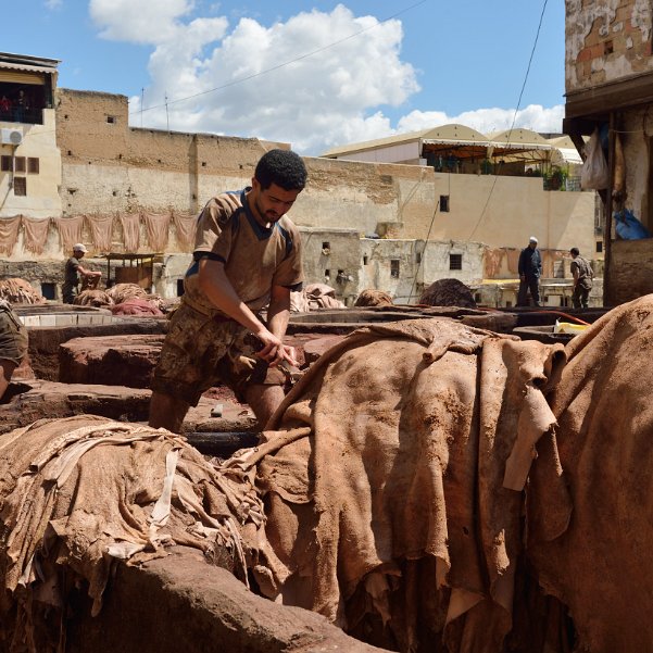 Fez les Tanneries Un souvenir inoubliable de Fez, un graphisme exceptionnel, une odeur mémorable, et un travail des hommes complexe et...