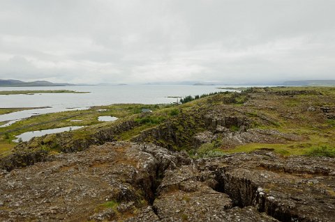 37250F2013___18460 Þingvellir, le lac vu du sommet de la faille d'Almannagja.