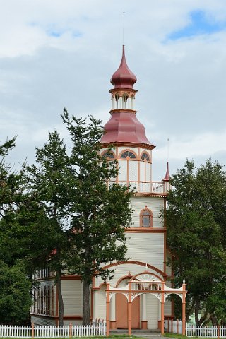 23950F2013___16963 Sud d'Akureyri sur la route 821, Grund, Grundarkirkja (1905), surprenante église de style néo-roman, très atypique en Islande.