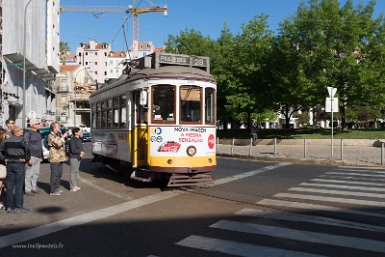 Lisbonne 2 mai 2017 le célèbre Tram 28, place Martim Moniz