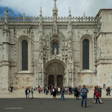 Lisbonne 30 avril 2017 Monastère des HIeronymites, l'église, portail sud (Jeronimos en portugais) XVIe siècle