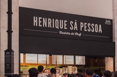 Lisbonne-musée national arte antica 6 mai 2017 Mercado da Ribeira, en un même endroit, les meilleurs chefs de Lisbonne et une halle traditionnelle.