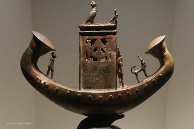 Musée Calouste Gulbenkian, Musée Calouste Gulbenkian, barque solaire de Djedhor,( ou téos), pharaon, 26-30e dynastie, 380-343 av JC