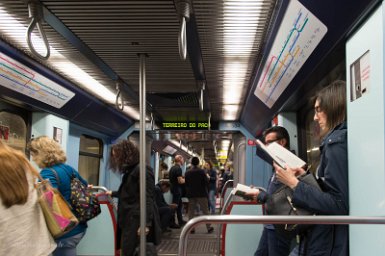 Lisbonne-musée Calouste Gulbenkian 5mai 2017 Dans le métro