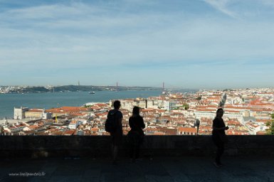 Lisbonne 3 mai 2017 Castelo de São Jorge, belvédère, vue sur Baixa et le Tage