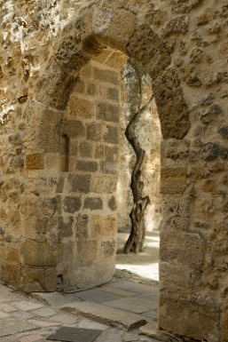 Lisbonne 3 mai 2017 Castelo de São Jorge, porte d'accès à la cour du chateau fort