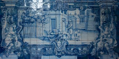Lisbonne 2 mai 2017 Monastère São Vicente de Fora, azuleros des fables de La Fontaine, l'Education