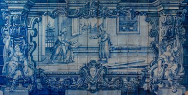 Lisbonne 2 mai 2017 Monastère São Vicente de Fora, azuleros des fables de La Fontaine, le Dépositaire Infidèle