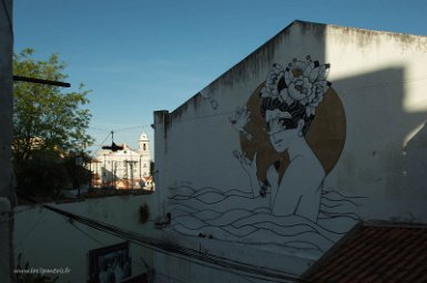 Lisbonne 1er mai 2017 Sous le belvédère de Santa Luzia