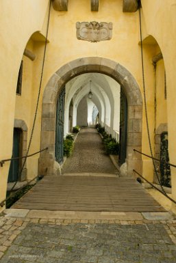 Lisbonne-Sintra 4 mai 2017 Palais de Pena, pont levis et rampe d'accès