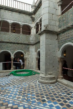 Lisbonne-Sintra 4 mai 2017 Palais de Pena, cloître manuelin, partie originale de l'ancien monastère du XVIe s.