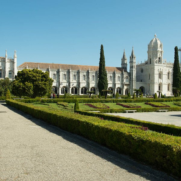 Belèm Pour le visiteur, c'est l'extrême Ouest excentré de Lisbonne. Pour les portugais, c'est le départ de leur conquête du...