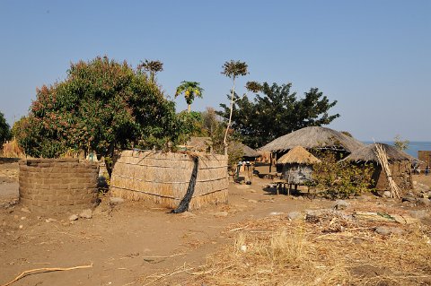 _683000-F2010___11113 Mozambique, Nkolongue, près de Metangula