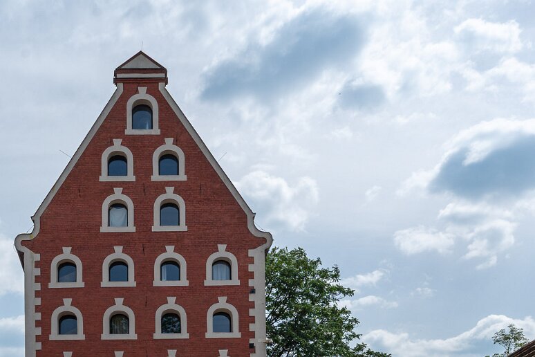 DSC_3764 Ancien grenier de stockage de la rue Piekary. Au XVIIe s Torun comptait une centaine de greniers à céréales.