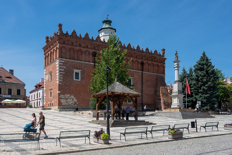 DSC_1773 Hôtel de ville de Sandomierz (XIVe s) sur le Ryneck