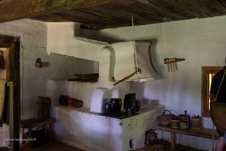 DSC_1605 Musée d'architecture populaire de Sanok, cuisine