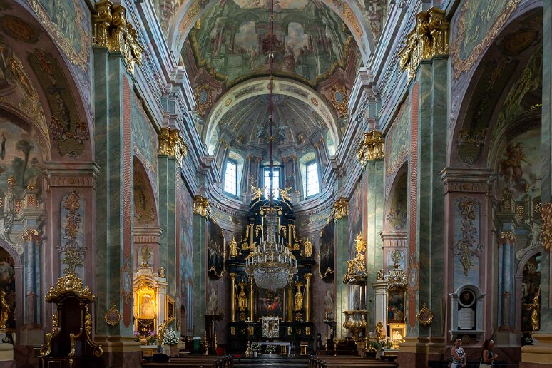 DSC_2034 Cathédrale Saint Jean Baptiste, nef principale