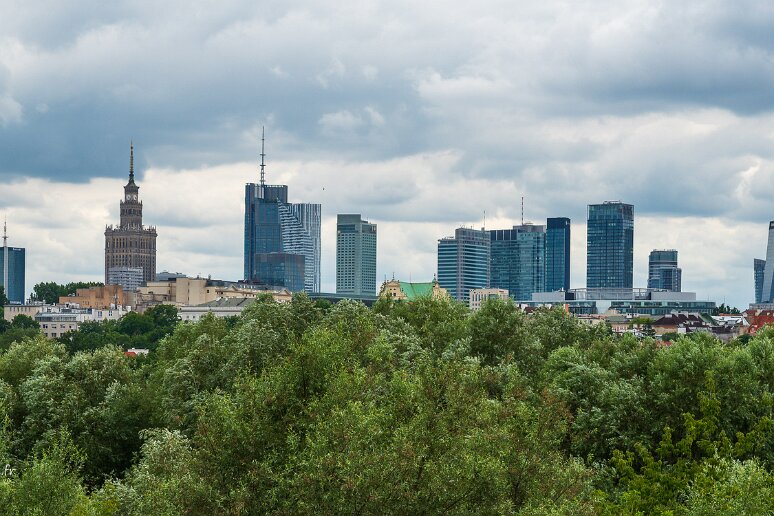 DSC_2914 Vue sur les gratte-ciels de Varsovie des bords de la Vistule