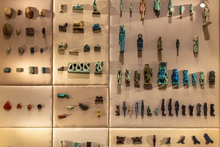 DSC_2642 Musée national de Varsovie, amulettes diverses