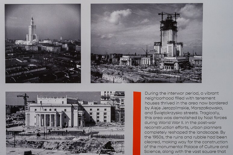 DSC_2774 Le batiment, initialement nommé maison de la culture et de la science Joseph Staline fut construit par 3500 ouvriers soviétiques