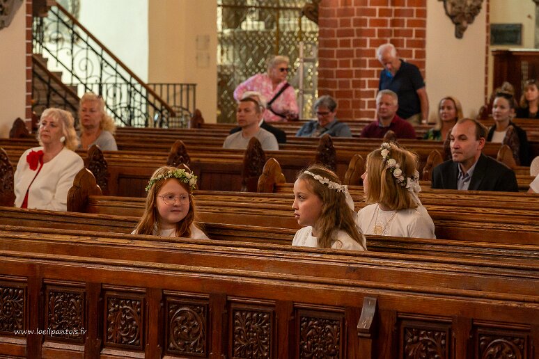 DSC_0128 Legnica, cathédrale St Pierre et St Paul, communion