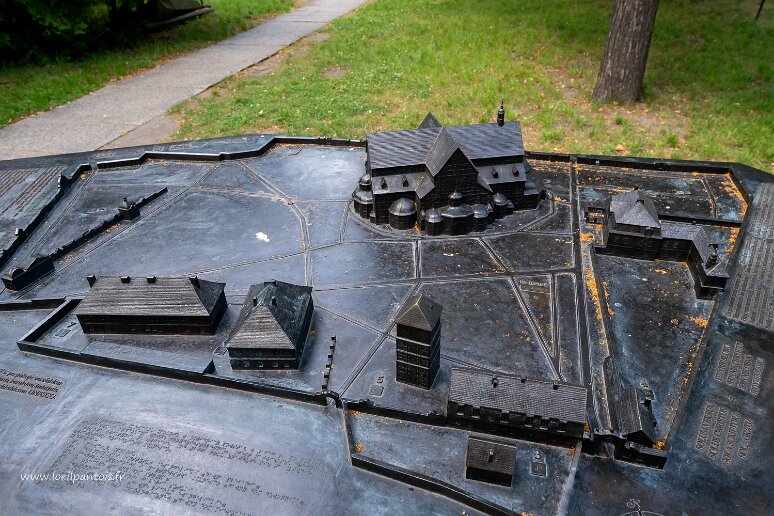 DSC_0216 Eglise de Swidnica, maquette de l'enceinte de l'église