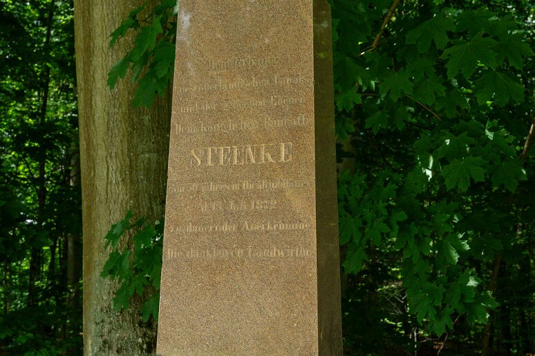 DSC_2939 Canal d'Elblag, cale de Pochylnia Jelenie. Le canal est surtout connu par ses plans inclinés qui remplacent les écluses en économisant énormément d'eau...