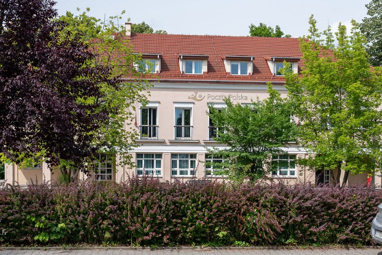 DSC_1145 Nova Huta, poste du quartier