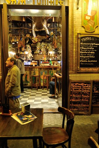 F2012___18011 Seville, bars à tapas