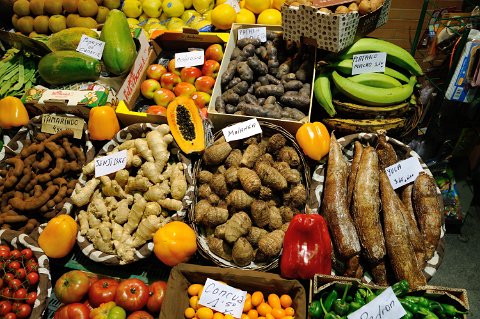 F2012___18601 Seville: mercado de Triana