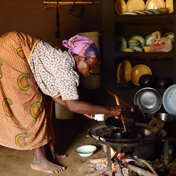 Masvingo Masvingo est un chef lieu de province situé 280 km au Sud de Harare en direction de l'Afrique du Sud. La région est...