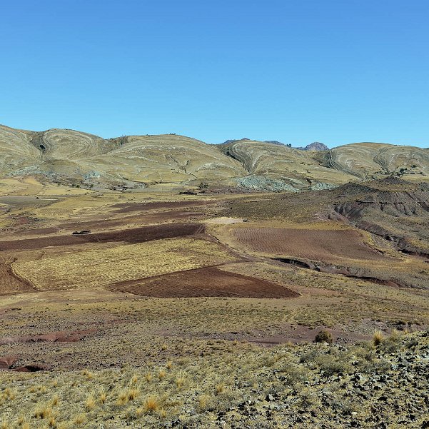 Chataquila et Maragua Chataquila est un lieu de pélerinage, mais pour les touristes, surtout le départ d'une marche sur le chemin de l'Inca....