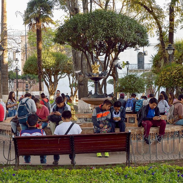 Sucre Sucre, la ville blanche qui doit son nom au maréchal du même nom, capitale constitutionnelle de la Bolivie qui a du...