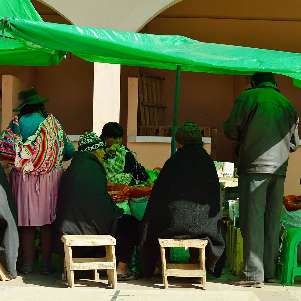 Tarabuco et Candelaria Une très belle excursion dominicale à 1 heure de Sucre. Un marché qui, malgré sa renommée reste très authentique, une...