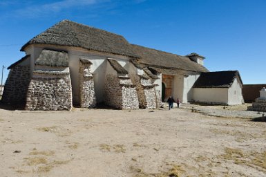 F2016___14350 Eglise de Curahuara de Carangas, dite chapelle Sixtine de l'Altiplano, construite et peinte entre 1587 et 1608. Les fresques ont été réalisées par des indigènes...