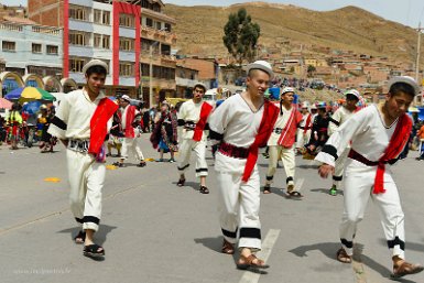 F2016___10943 Potosi, Ch'utillos, si le programme est exact, fraternité Jalk'as Tomas Frias