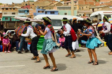 F2016___11079 Potosi, Ch'utillos, Fraternité fiesta de Vila Costa, collège national de Chaqui