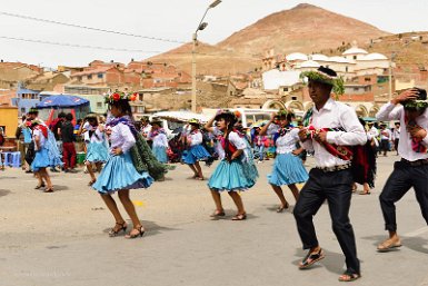 F2016___11086 Potosi, Ch'utillos, Fraternité fiesta de Vila Costa, collège national de Chaqui